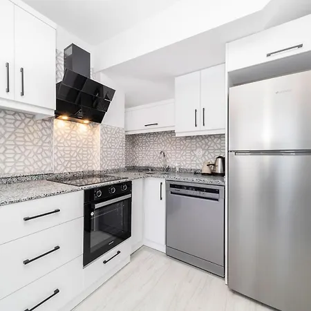 Apartamento Central Flat With Balcony And Terrace In Muratpasa *